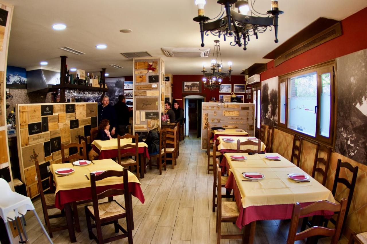 El Refugio Hotell Pinos Genil Exteriör bild